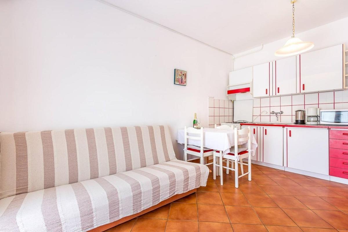 Apartments Dragica Valbandon Exteriér fotografie